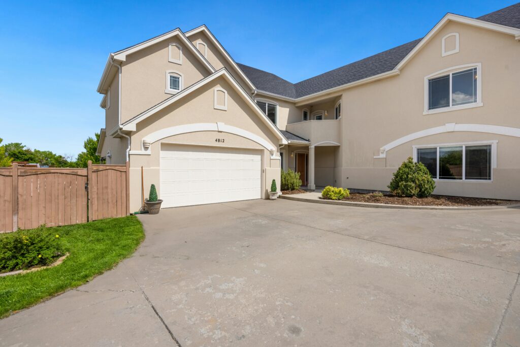 24 hour garage door repair Houston