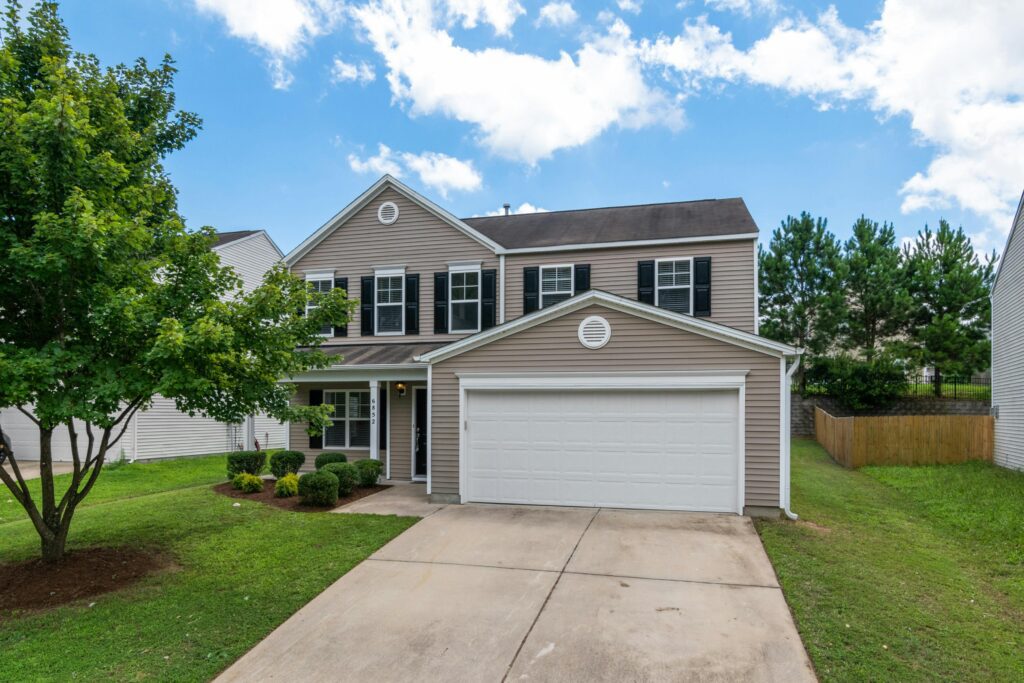 affordable garage door repair Sugarland